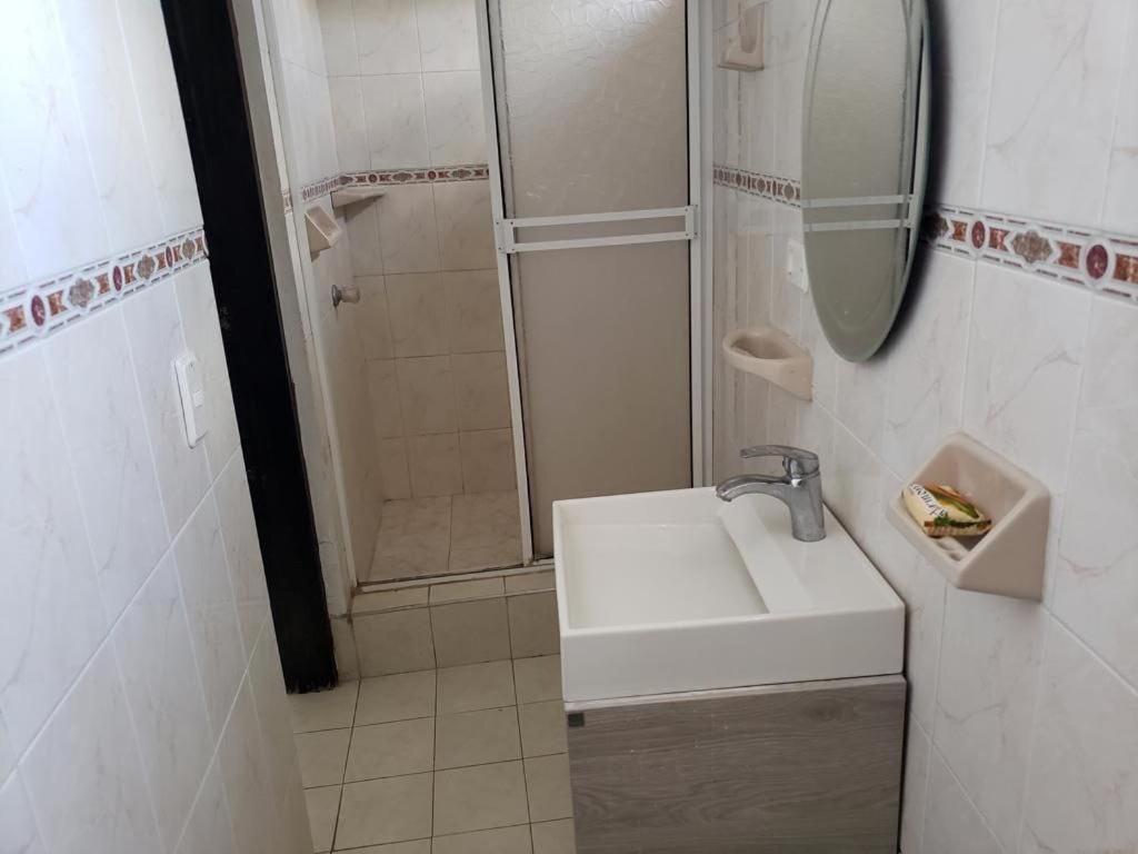 Posada Coral Breeze Habitacion Tercer Piso San Andres  Exterior photo